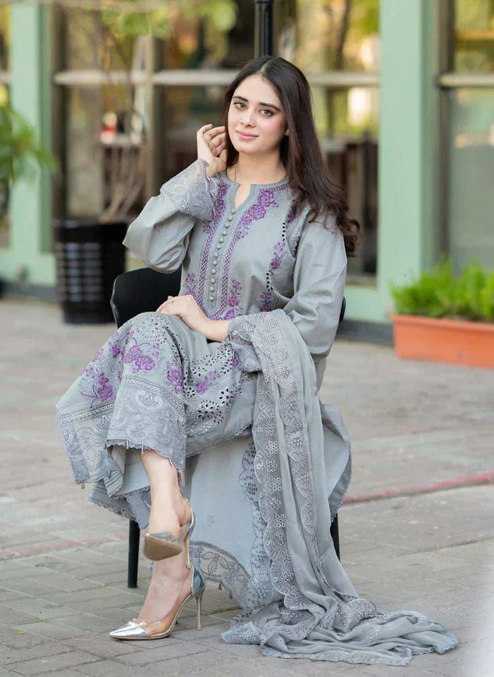 EMBROIDERED LAWN UNSTITCHED 3PC SET | KPA0027