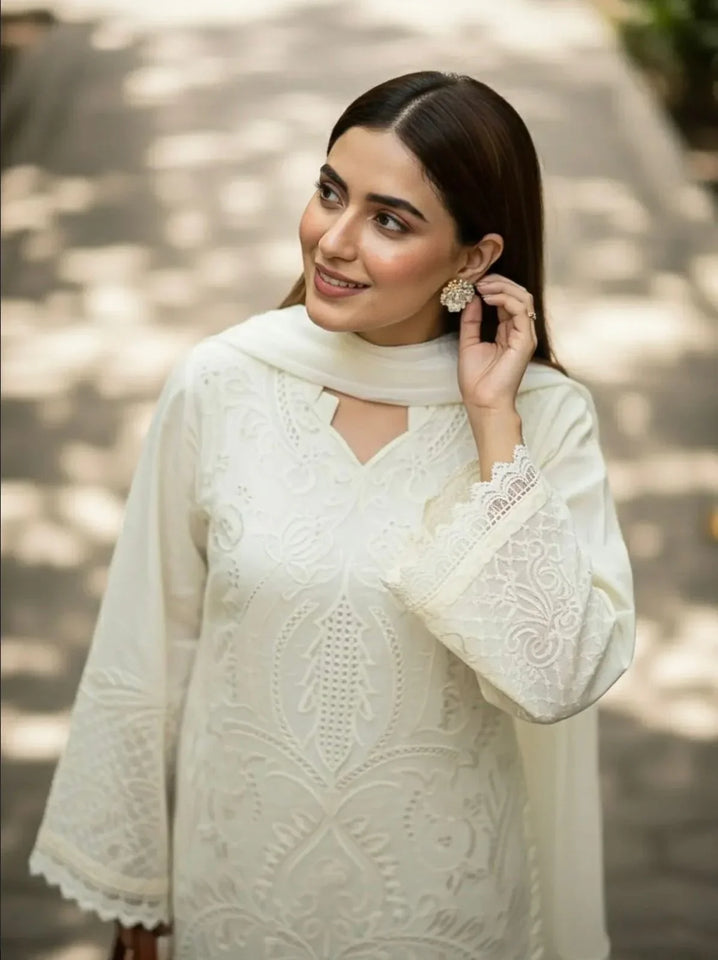 SHANZAY EMBROIDERED LAWN UNSTITCHED 3PC SET | KPA0052